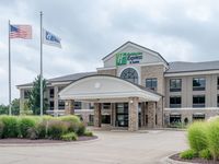 Holiday Inn Express & Suites Wadsworth
