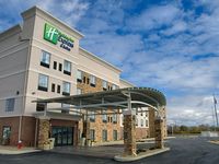 Holiday Inn Express & Suites Sidney