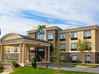 Holiday Inn Express & Suites Chester-Monroe-Goshen