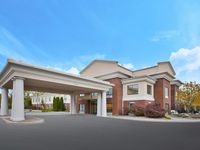 Holiday Inn Express & Suites Rochester-Victor
