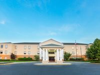 Holiday Inn Express & Suites Burlington - Mount Holly