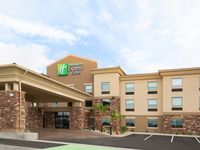 Holiday Inn Express & Suites Pahrump