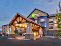Holiday Inn Express & Suites Helena