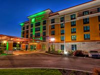 Holiday Inn & Suites Tupelo North