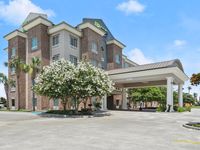 Holiday Inn Express & Suites Gonzales