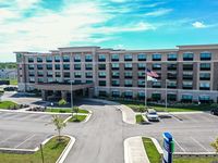 Holiday Inn Express & Suites Elizabethtown North