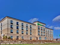 Holiday Inn Express & Suites Brockville