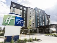 Holiday Inn Express & Suites Toronto Airport South