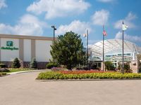 Holiday Inn Chicago-Elk Grove