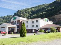 Holiday Inn Express & Suites Logan