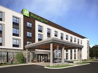 Holiday Inn & Suites Richmond - West End