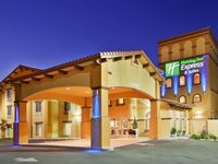 Holiday Inn Express & Suites Willows