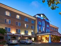 Holiday Inn Express & Suites San Diego-Sorrento Valley