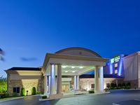 Holiday Inn Express & Suites Christiansburg