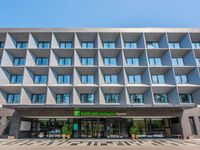 北京临空智选假日酒店