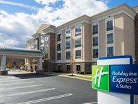 Holiday Inn Express & Suites Stroudsburg-Poconos