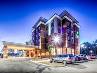 Holiday Inn Express & Suites Cleveland West - Westlake