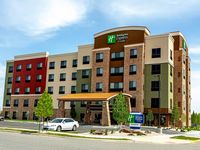 Holiday Inn Express & Suites Billings West