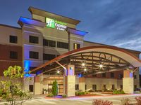 Holiday Inn Express & Suites Columbia Univ Area - Hwy 63