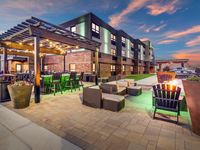 Holiday Inn & Suites St. Cloud