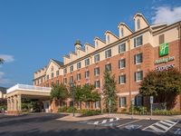 Holiday Inn Express State College @Williamsburg Sq