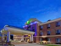 Holiday Inn Express & Suites Chesterfield - Selfridge Area