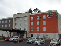 Holiday Inn Express & Suites Pineville-Alexandria Area