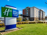 Holiday Inn Express & Suites Tulsa East - Catoosa