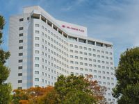 成田全日空皇冠假日酒店