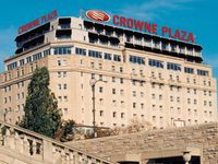 Crowne Plaza Niagara Falls-Fallsview