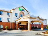 Holiday Inn Express Forest City