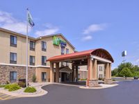Holiday Inn Express & Suites Topeka West I-70 Wanamaker