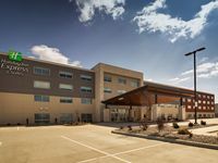 Holiday Inn Express & Suites Mount Vernon