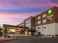 Holiday Inn Express & Suites Phoenix West - Tolleson