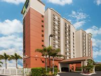 Holiday Inn Express & Suites Nearest Universal Orlando