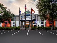 Holiday Inn Express Tampa-Brandon