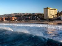 Crowne Plaza Ventura Beach