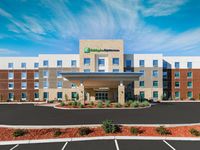 Holiday Inn Express & Suites Oakhurst-Yosemite Park Area