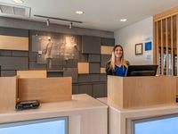 Holiday Inn Express & Suites Carlisle Southwest – I-81