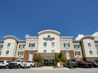 Candlewood Suites Columbus-Northeast