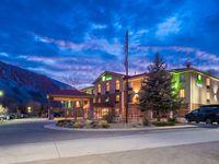 Holiday Inn Express Glenwood Springs (Aspen Area)