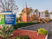 Holiday Inn Express & Suites Fremont - Milpitas Central