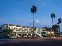 Holiday Inn Express & Suites La Jolla – Windansea Beach