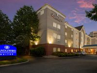 Candlewood Suites Virginia Beach Town Center