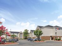 Candlewood Suites Huntersville-Lake Norman Area