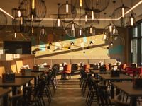 Holiday Inn - the niu, Sparrow Regensburg