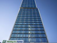 Holiday Inn Express Auckland City Centre