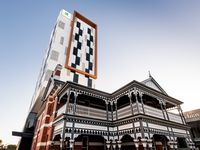 Holiday Inn West Perth