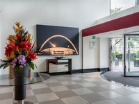 Crowne Plaza London - Ealing
