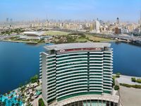 Crowne Plaza 迪拜节日之城皇冠假日酒店